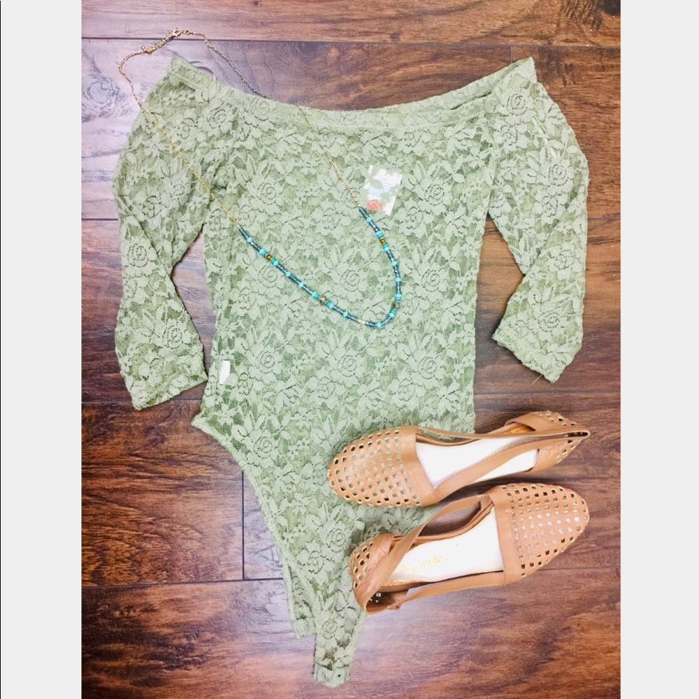 NWT Lace Body Suite Size S